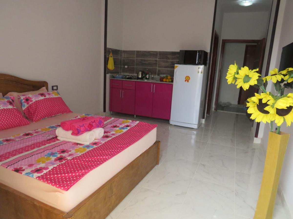 Apartment Bella Rosa Near The Sea Redsealine 후르가다 외부 사진