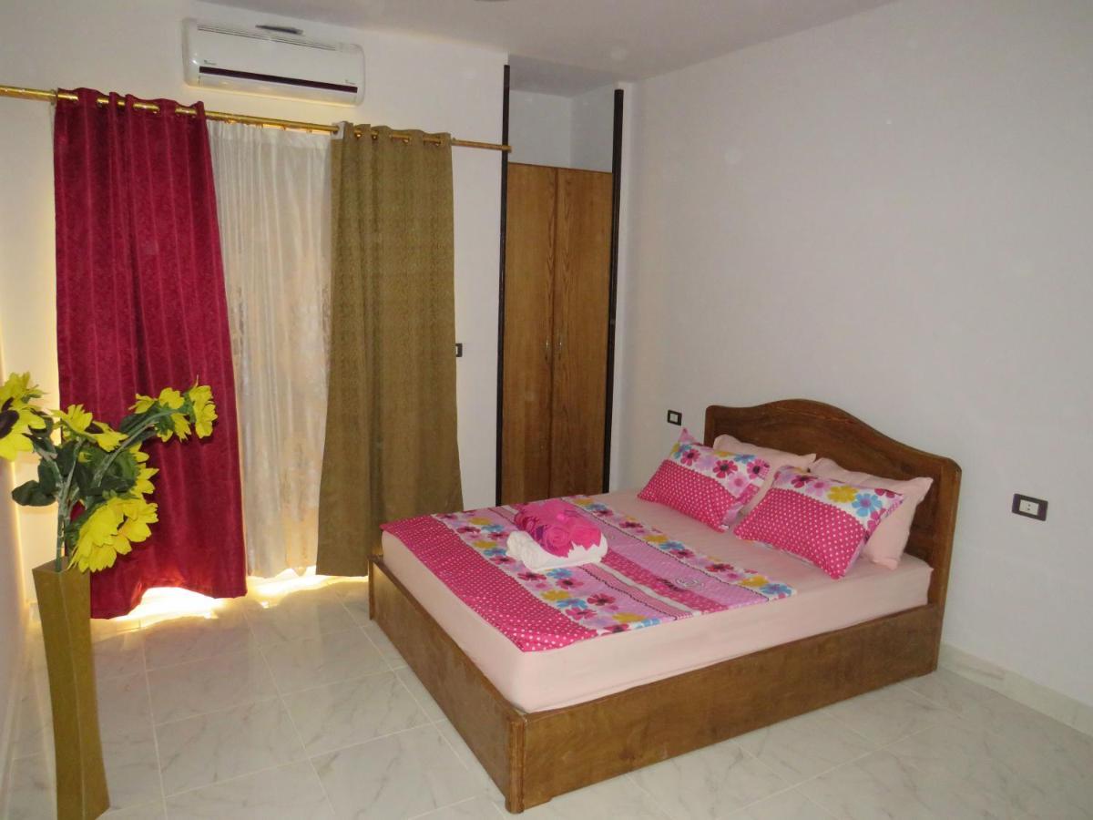Apartment Bella Rosa Near The Sea Redsealine 후르가다 외부 사진