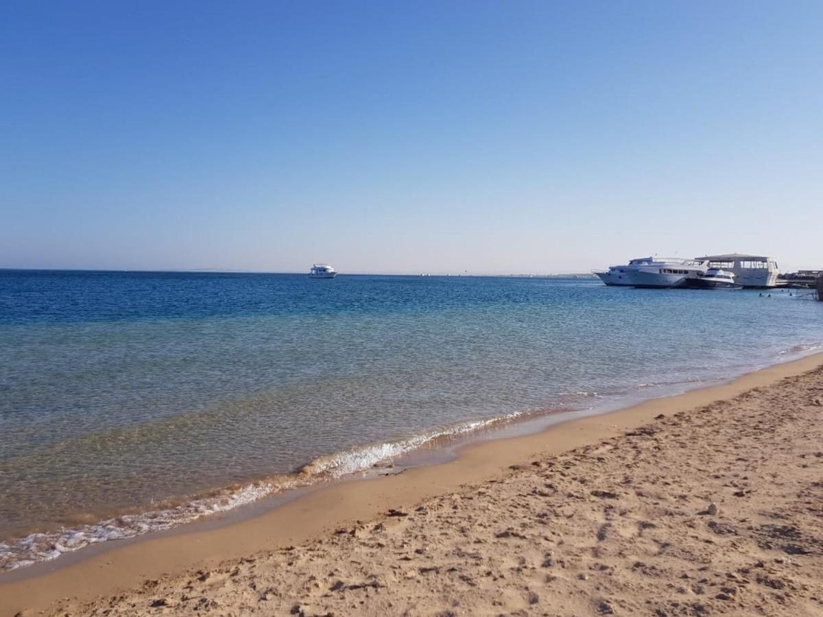 Apartment Bella Rosa Near The Sea Redsealine 후르가다 외부 사진