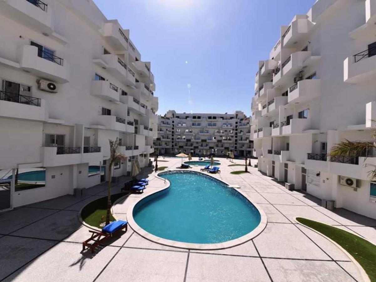 Apartment Bella Rosa Near The Sea Redsealine 후르가다 외부 사진
